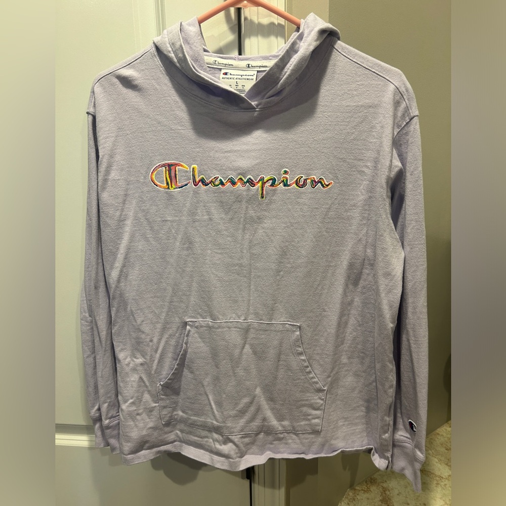 Women’s Champion hoodie logo shirt purple lilac large
